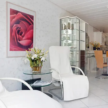 Am Schlosssee * Salem (Baden-Wurttemberg)